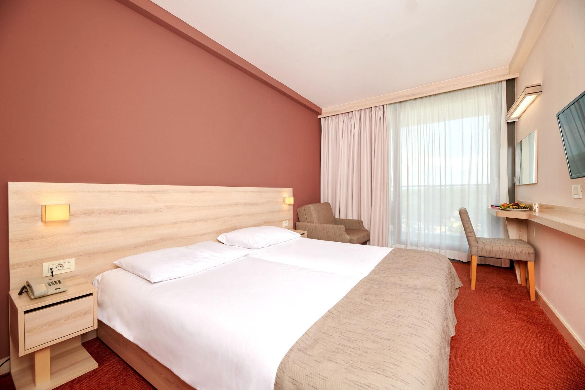 Hotel Materada Plava Laguna Porec Ngoại thất bức ảnh